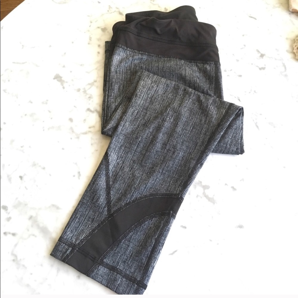 Lululemon Run Swiftly Crops 8